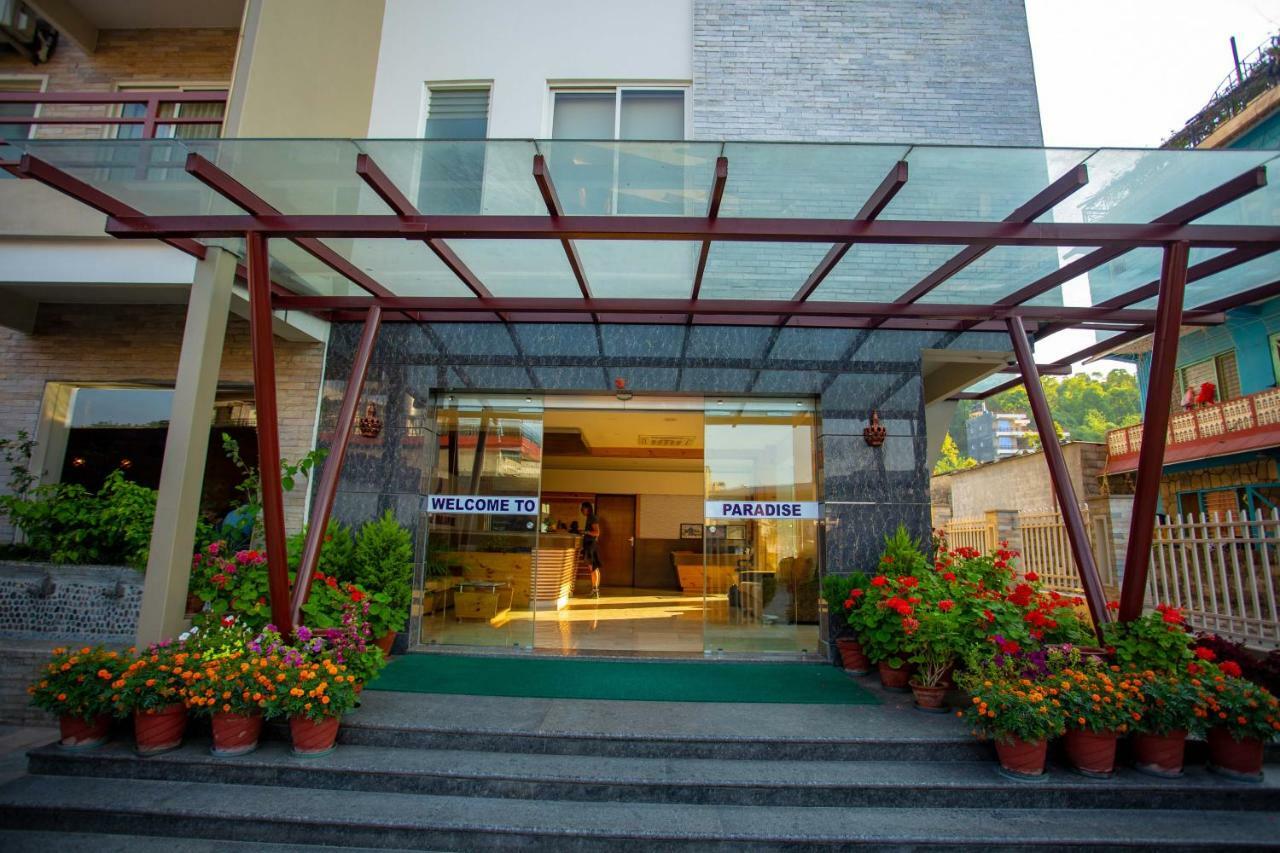 Hotel Lake Paradise Pokhara Extérieur photo